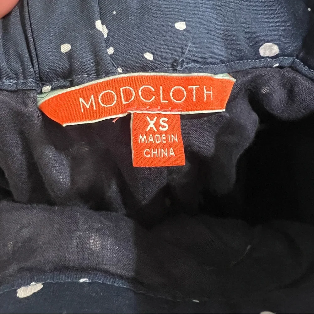 ModCloth Christmas Holiday Skirt City Lights Winter Wonderland Size XS - Picture 9 of 9